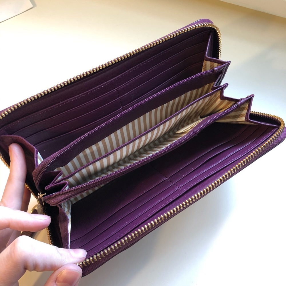 Kate Spade wallet - Picture 3 of 4